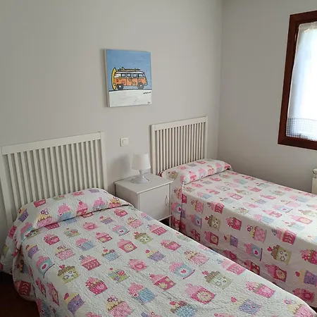 Familias 10 Huespedes Noja Playas, Mascotas Bienvenidas Holiday home Beranga